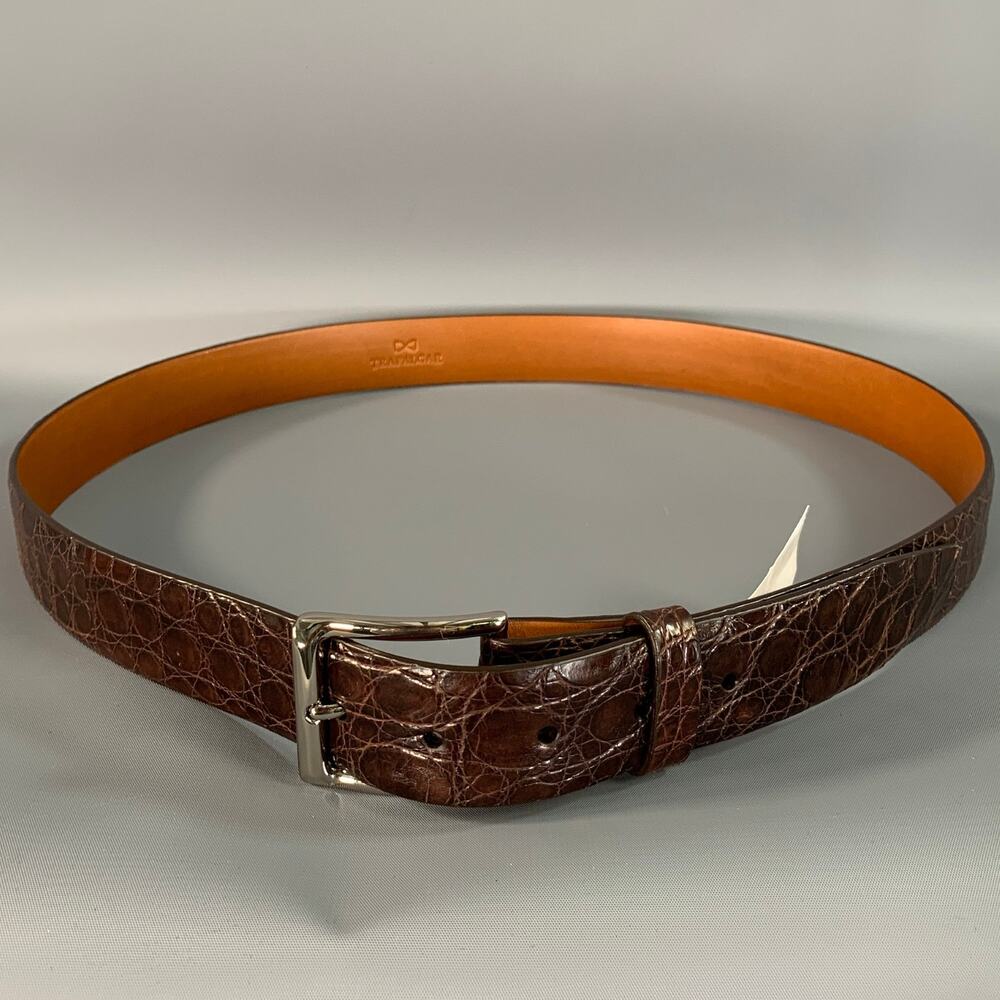 TRAFALGAR Size 42 Brown Croc Embossed Crocodile Belt